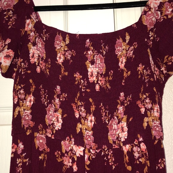 Floral jumpsuit from Target. 100% rayon. - Picture 3 of 5